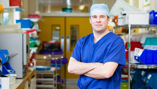 Andy Hacker consultant hand and wrist surgeon